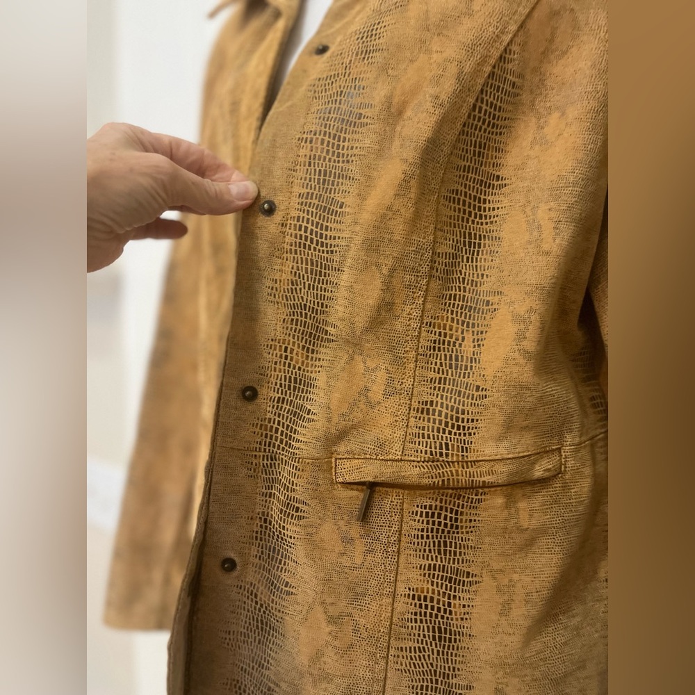 Bradley Bayou Coastal Cowgirl Caramel Tan Snakeskin Print Suede Leather Jacket M - Picture 7 of 12